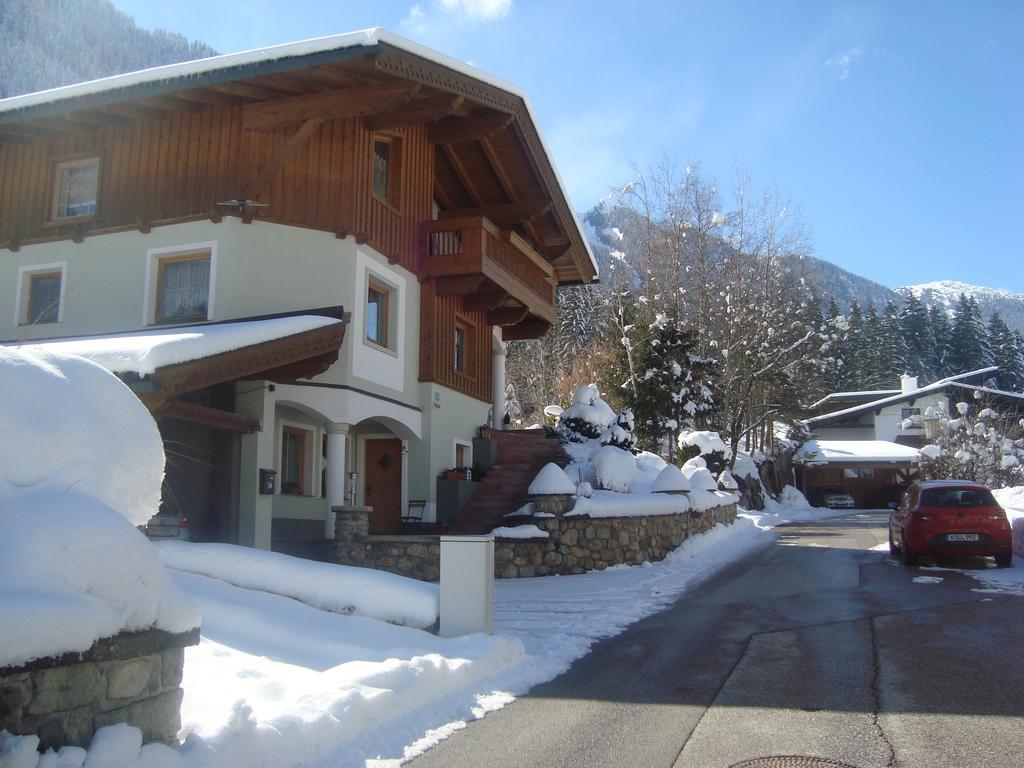 Ferienwohnung Gertraud Und Peter Geisler Finkenberg Esterno foto